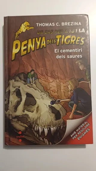 Llibre Infantil. El cementiri dels saures
