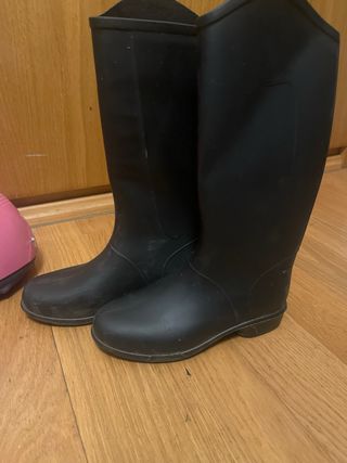 Casco rosa y botas montar/agua T34 negro