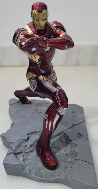 Capitán América vs Iron Man Kotobukiya