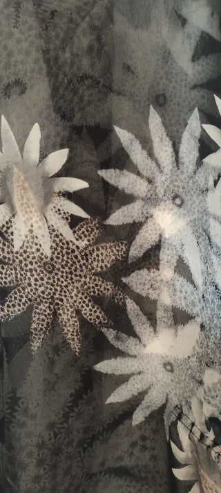 Blusón estampado floral