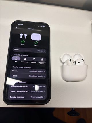 AirPods 4