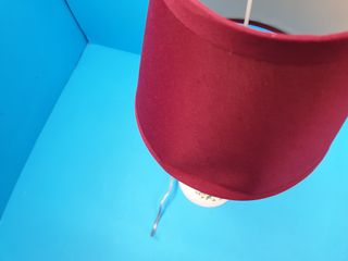 Lampada da comodino in ceramica decorata