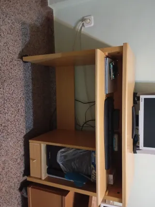 Escritorio madera  Bandeja extraíble  Cajon