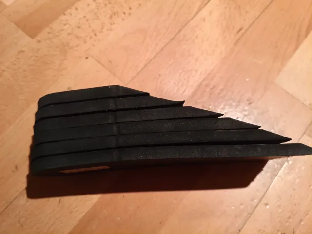 Cuña de 6 capas de un centímetro cada capa