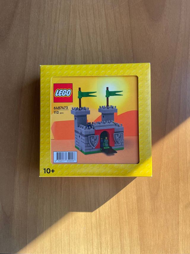 LEGO 5008074 Castello Grigio – Nuovo e Sigillato