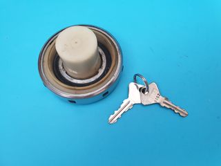 Alfa Romeo Alfasud tappo benzina carburante serbat