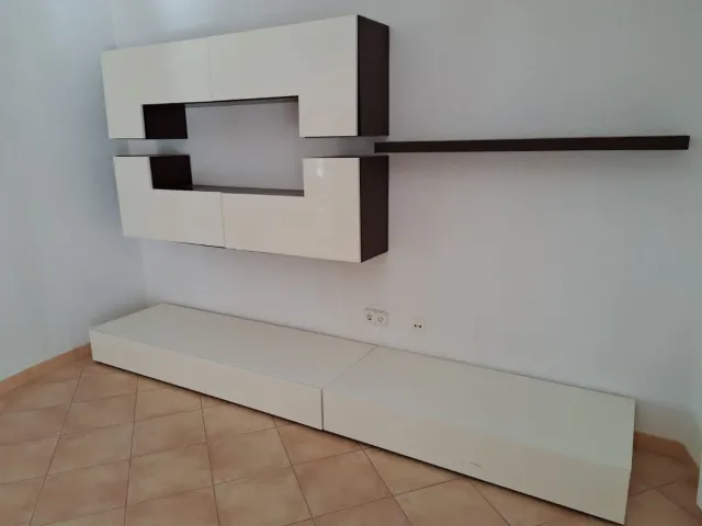 Mueble de salón diseño Italiano.