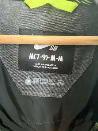 Anorak Nike chica waterproof