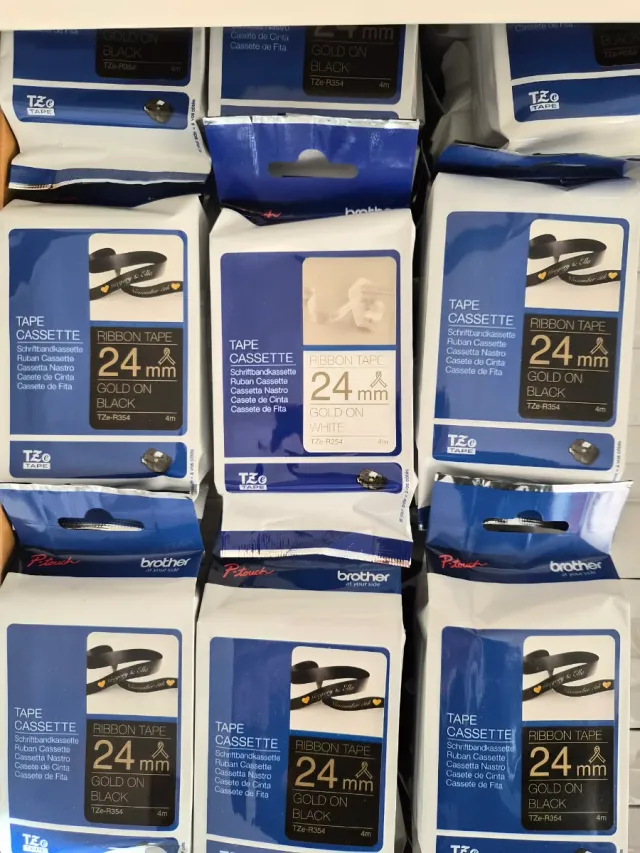 Brother PT-D600VP - Impresora de Etiquetas