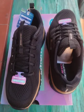 Skechers Nuevas zapatillas