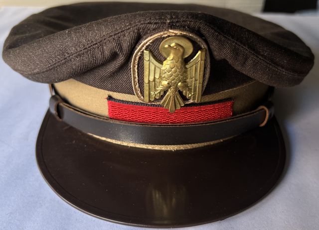 Berretto da campo della Polizia Armata/Nazionale