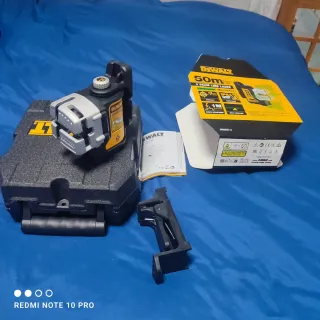 Nivel Láser Dewalt 3 Haces DW089CG-XJ