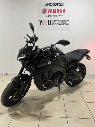 Yamaha MT-10 2024 3.430km