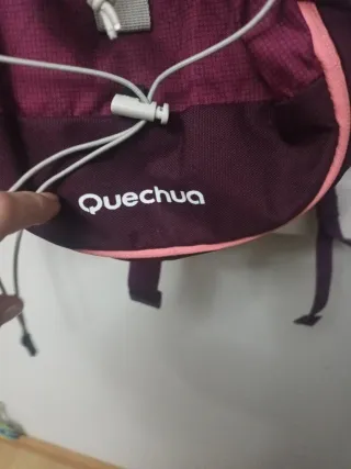 Mochila Quechua 30L senderismo nueva