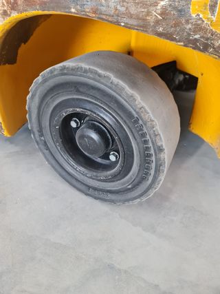 Carretilla elevadora Jungheinrich DFG320S