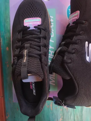 Skechers Nuevas zapatillas