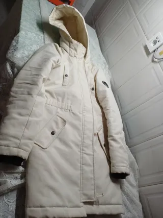 Anorak tres cuartos beige