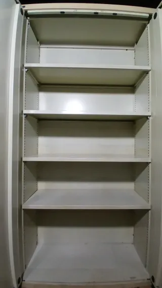 Armario metálico fuerte