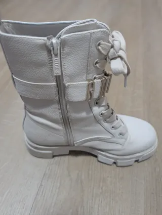Botas militares Guess blancas