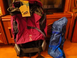 Mochila montaña sin estrenar KARRIMOR JAGUAR 65L