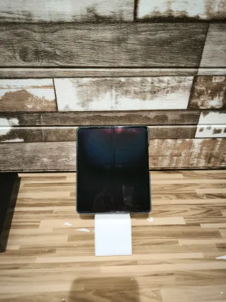 Samsung Galaxy Z Fold 5