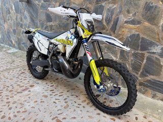 HUSQVARNA TE 300 i 2022 2T