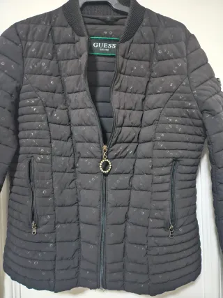 Chaqueta GUESS talla L