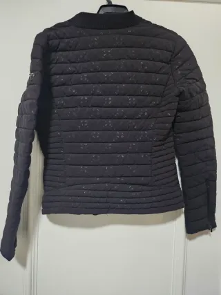 Chaqueta GUESS talla L