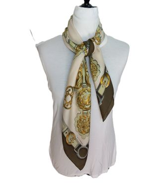 Foulard Hermès Beige e Verde Oliva