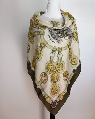 Foulard Hermès Beige e Verde Oliva