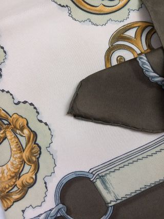 Foulard Hermès Beige e Verde Oliva