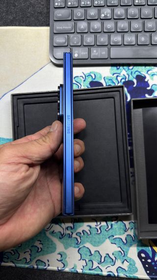 Samsung Z Fold 1 terra. Nuovo, con assicurazione