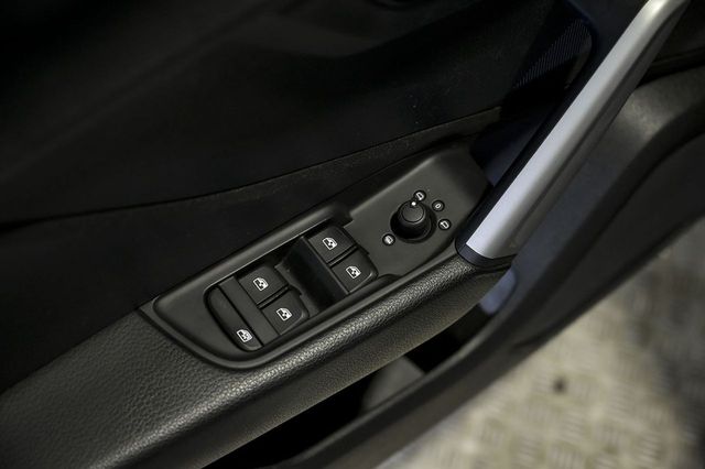 Audi Q2 Advanced 30 TDI 85kW 116CV S tronic