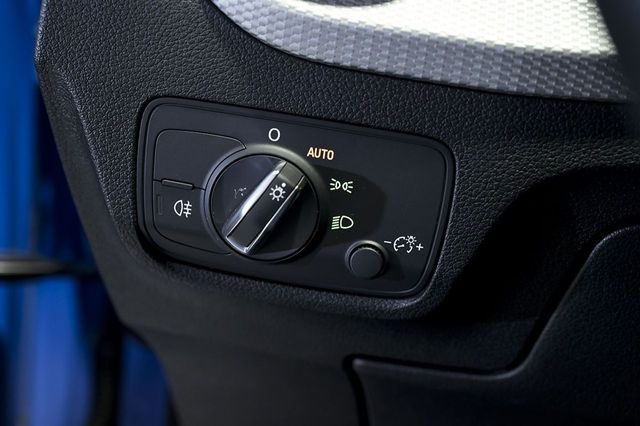 Audi Q2 S line 30 TDI 85kW 116CV