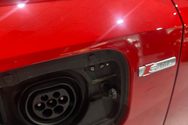 Audi Q3 45 TFSI e 180kW S tronic Black Line