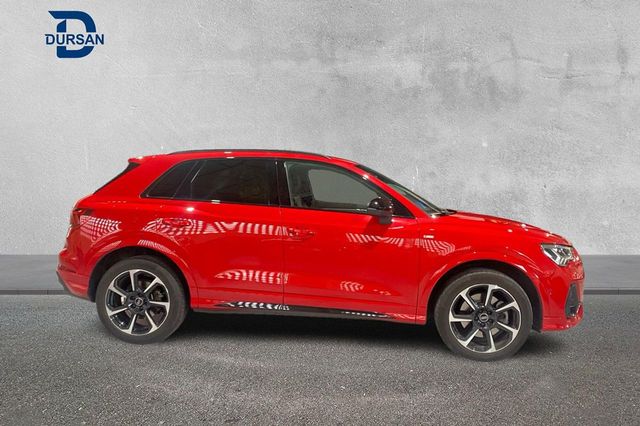 Audi Q3 45 TFSI e 180kW S tronic Black Line