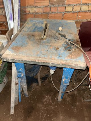 Mesa de corte de madera