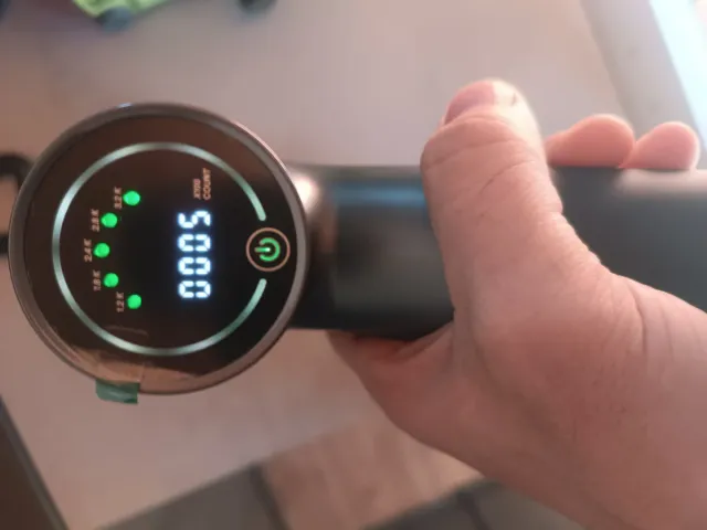 Pistola de masaje profesional Dustgo