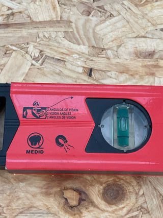 Nivel de burbuja MEDID 60 cm con imanes