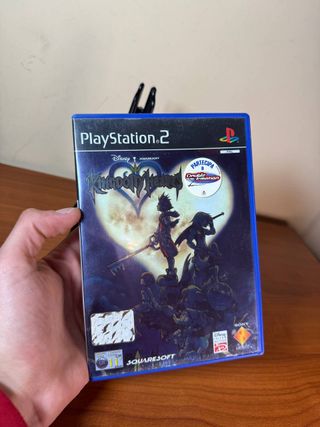 Kingdom Hearts Gioco Completo per PlayStation 2