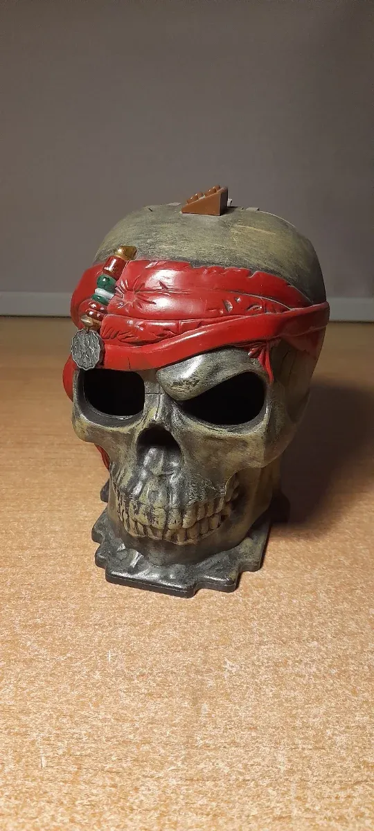 Mega Bloks Calavera Piratas del Caribe