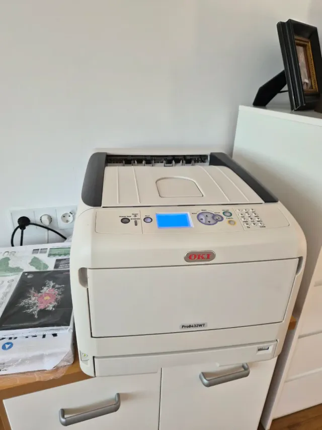 Impresora OKI Láser Color PRO 8432WT