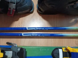 Esquís quechua, botas Salomón, bastones