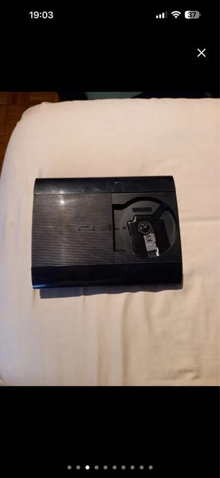 Consola PS3 Super Slim Negra+ 2 mandos