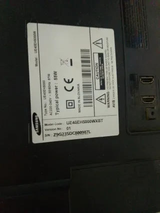 Samsung UE40EH5000W.Para despiece,Pantalla rota.