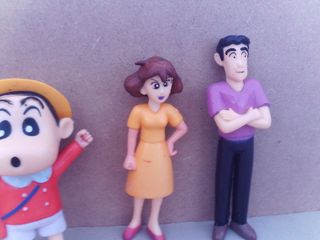 Lote 5 figuras Shin Chan (padre y madre 10cm)