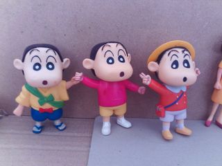 Lote 5 figuras Shin Chan (padre y madre 10cm)