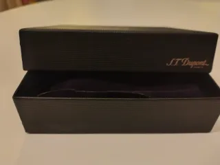 Cartera ,billetera nueva a estrena