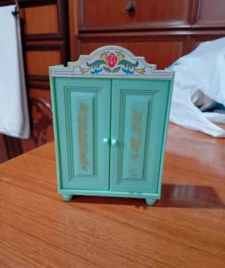 Armadietto vintage "Jean" per bambole