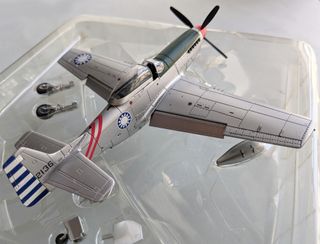 Avión P-51D Mustang, 1:72, Dragon